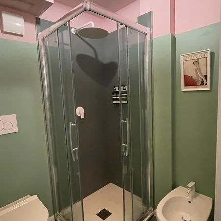 Welkhom Bocconi 1-bdr Apartament *