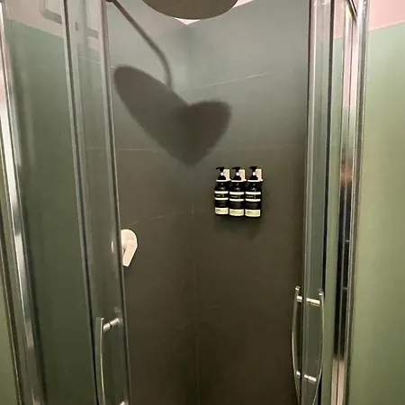 Apartment Welkhom Bocconi 1-bdr Milan